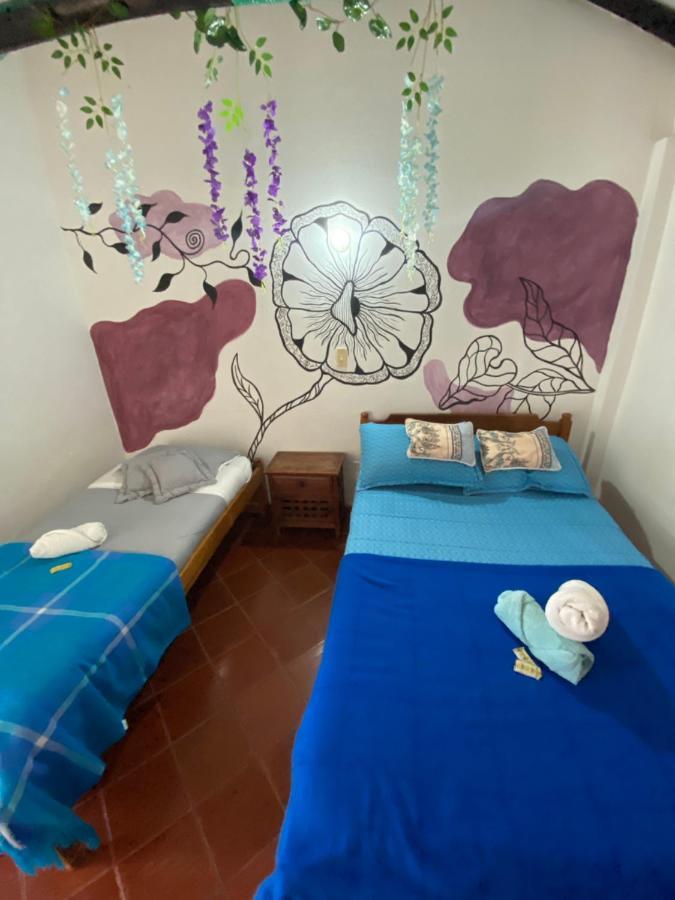Alegria Hostal *