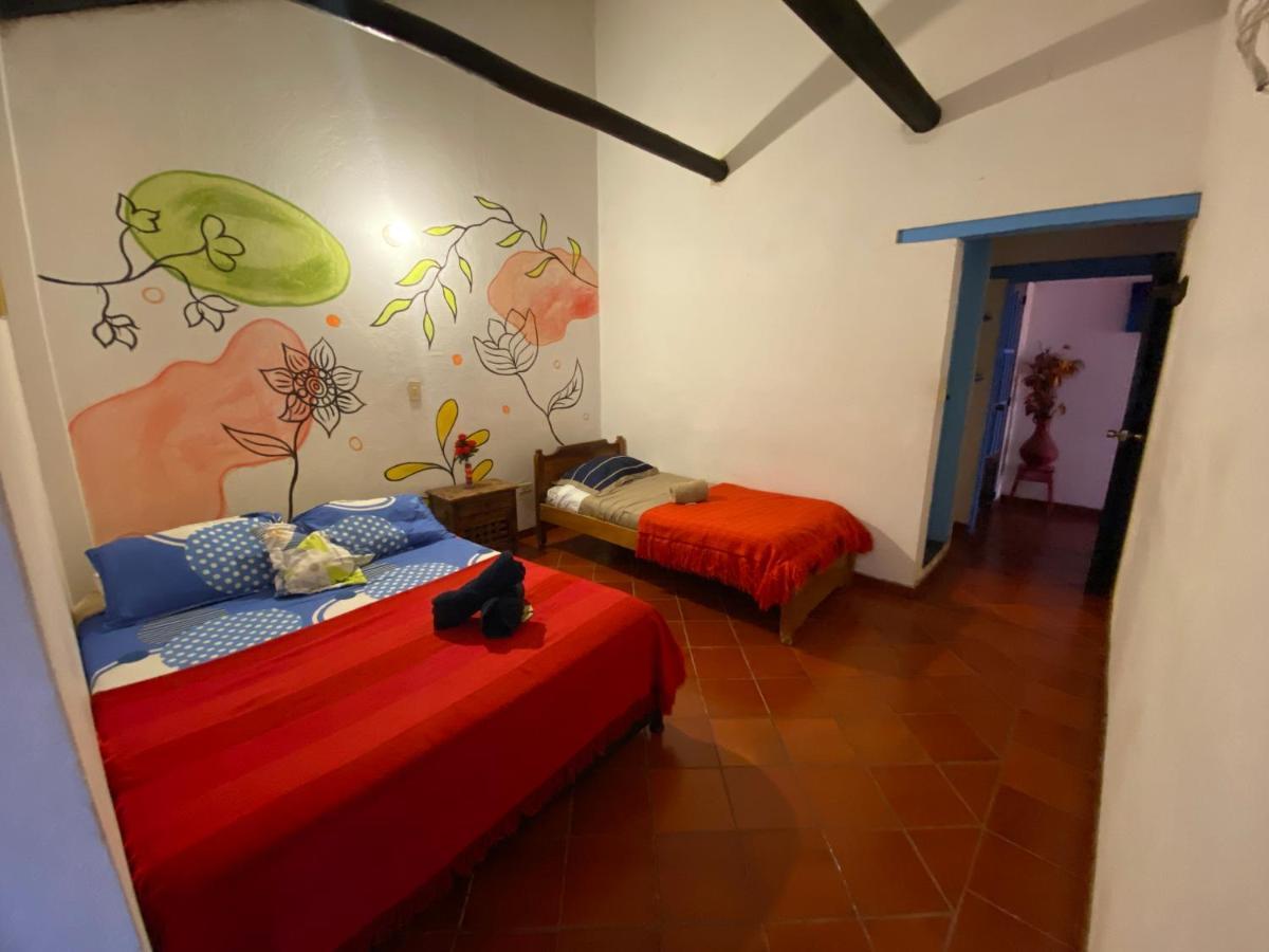 Alegria Hostal *
